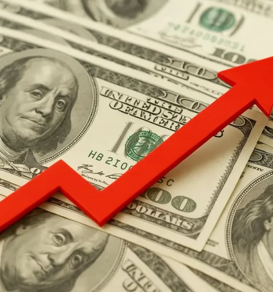 قیمت دلار در بازار آزاد صعود کرد (جدول ۲۹ آبان)