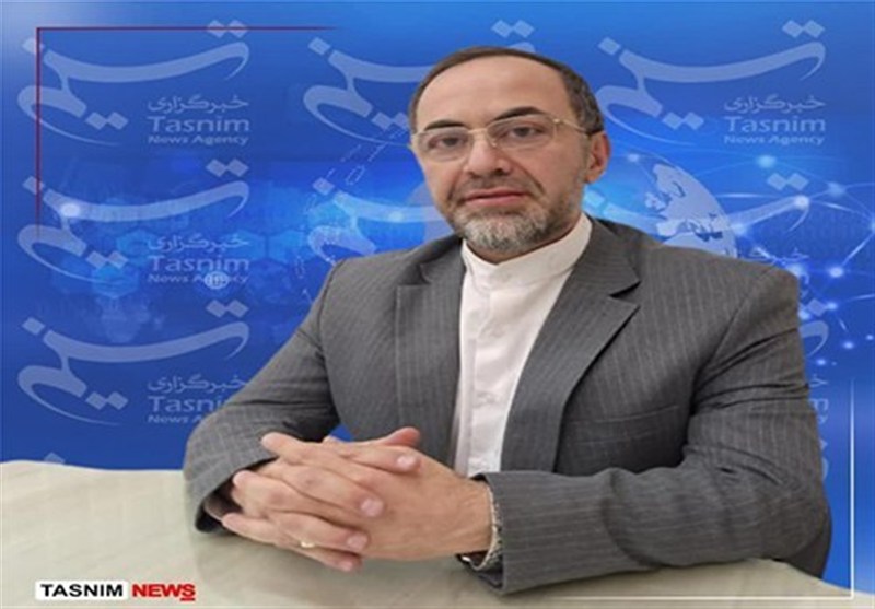 آیا بازار زیر سایه سیاست پنهان است! چرا جهش سکه و دلار به‌رغم پیش‌فروش سکه کنترل نمی‌شود؟