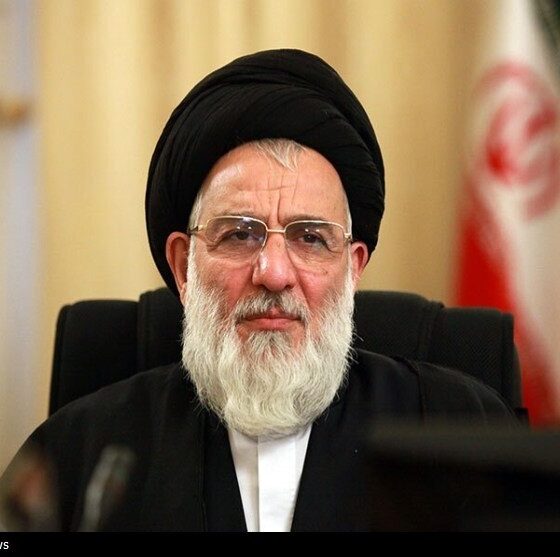 آیت‌الله هاشمی شاهرودی نمونه‌ای روشن از عالم دینی جامع‌الاطراف بود