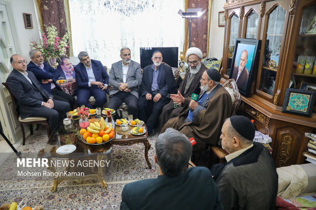 استاد مهدی آصفی، مداحی را امتداد سنت وعظ، تحقیق و دقت در متن میداند