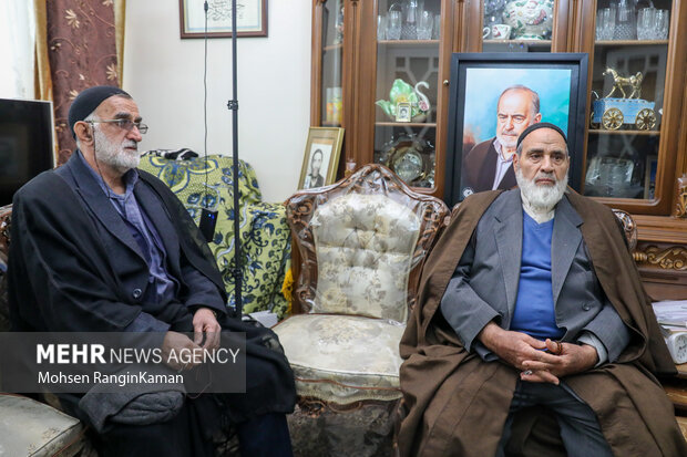 استاد مهدی آصفی، مداحی را امتداد سنت وعظ، تحقیق و دقت در متن میداند