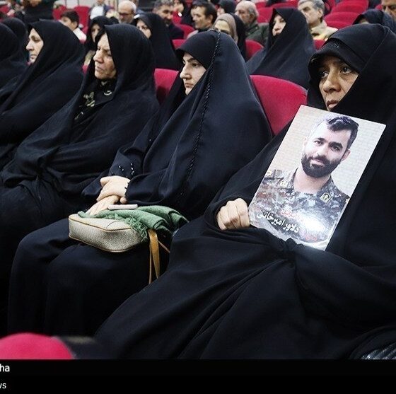 اشک مادران تا سلام نظامی کودکان؛ شکوه یک یادواره متفاوت در زنجان