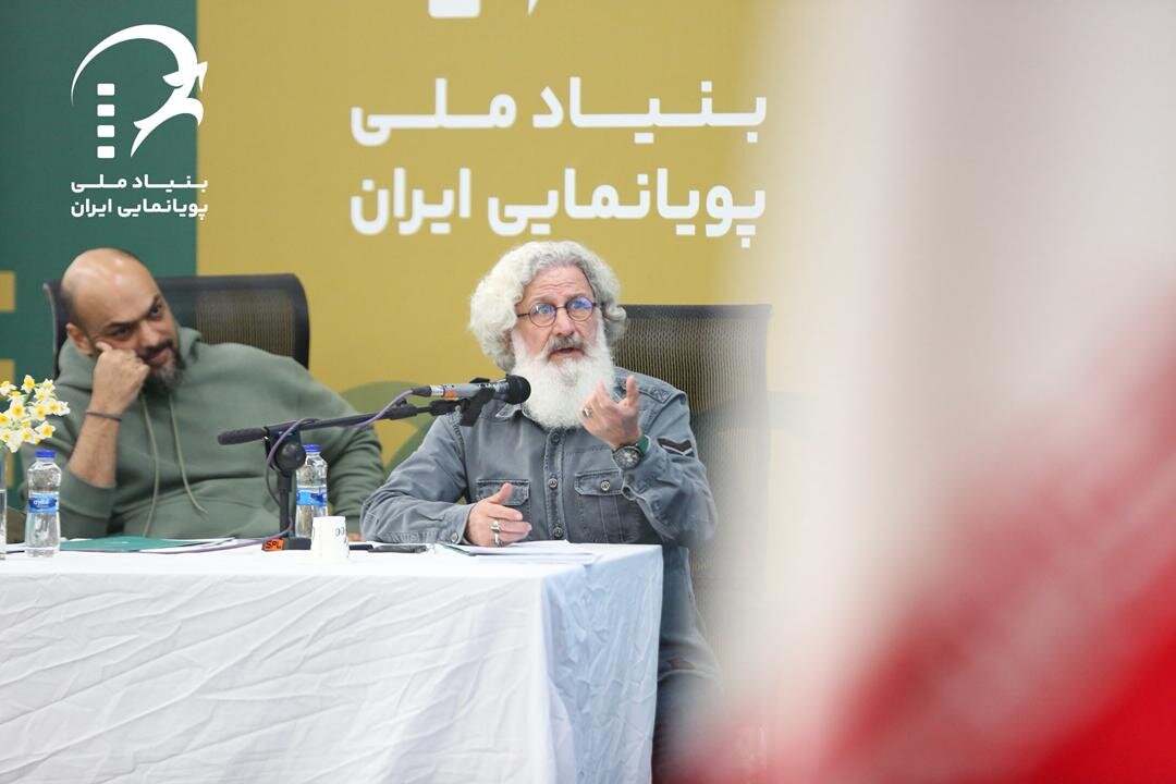 بهرام عظیمی: آنچه یک عمر شنیدهایم و اشتباه بوده این است که ما حکومتی هستیم/ کار کردن با وزرای ارشاد دولتهای گوناگون به معنای نزدیکی به آنها نیست بهرام عظیمی: آنچه یک عمر شنیدهایم و اشتباه بوده این است که ما حکومتی هستیم/ کار کردن با وزرای ارشاد دولتهای گوناگون به معنای نزدیکی به آنها نیست