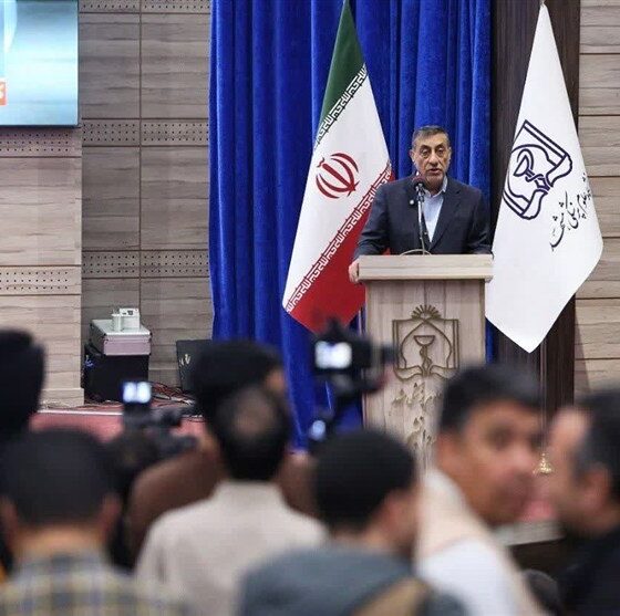 دانشگاه زنده ضامن بیداری جامعه است/سرمایه پایدار آینده ایران