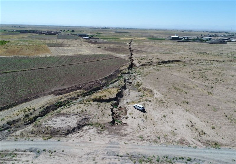 شتاب فرونشست در مشهد به صدا درآمد / 17 دشت خراسان رضوی درگیر فرونشست