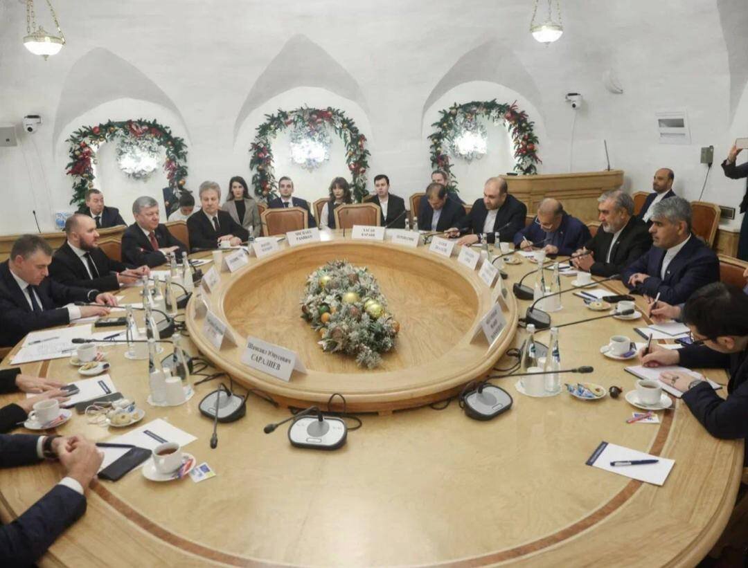 امنیت ایران و روسیه در همه تنیده است/ اهمیت توسعه مناسبات با توجه به اقدامات خصمانه غربیها