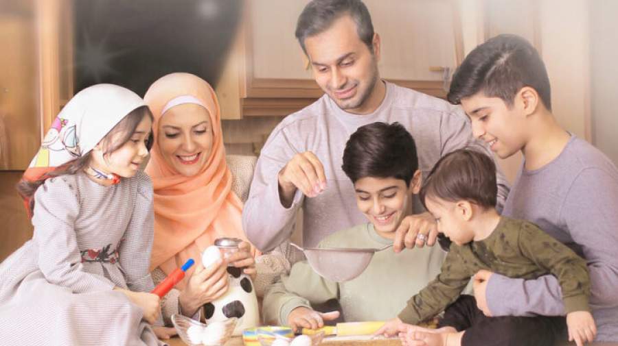 فرزندآوری یکی از عوامل پایداری خانواده است فرزندآوری یکی از عوامل پایداری خانواده است