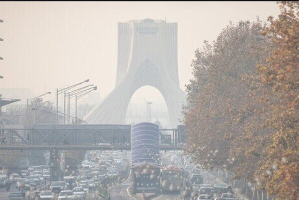 فوری؛ آغاز جلسه کارگروه اضطرار آلودگی هوای تهران / مدارس تهران فردا شنبه ۶ دی ۱۴۰۴ تعطیل شد