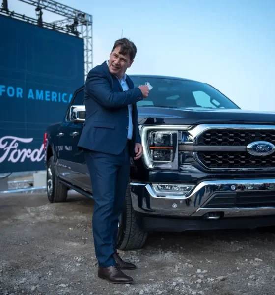 مدیرعامل فورد: اروپا خودروسازی‌اش را قمار کرده