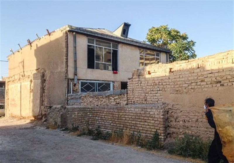 معاون وزیر راه : بیش از دو و نیم میلیون واحد مسکونی ناپایدار در ایران وجود دارد