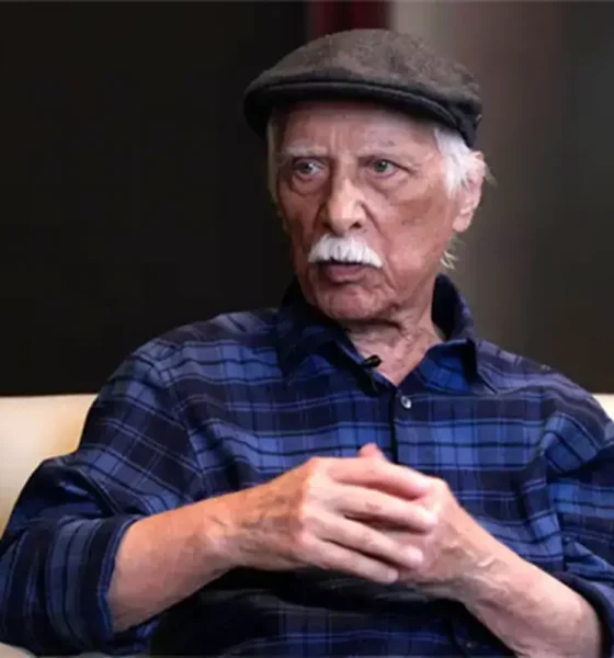 چهره دیده نشده بهرام بیضایی ۳۵ سال پیش در پشت صحنه‌ی مسافران+ عکس