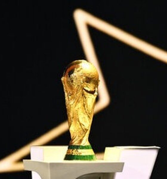 کاروان ۵۳ نفره ایران در انتظار ویزای آمریکا / کدام بازیکنان می‌توانند به آمریکا بروند؟