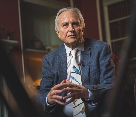 آیا «ریچارد داوکینز» توانست اندیشه خداباورانه از هستی را به چالش بکشد؟