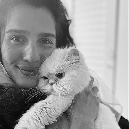 مرجان اتفاقیان, بیوگرافی مرجان اتفاقیان