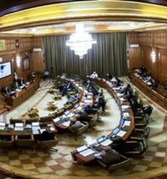 جنجال در شورای شهر / خرید تجهیزات مترو جنجالی شد