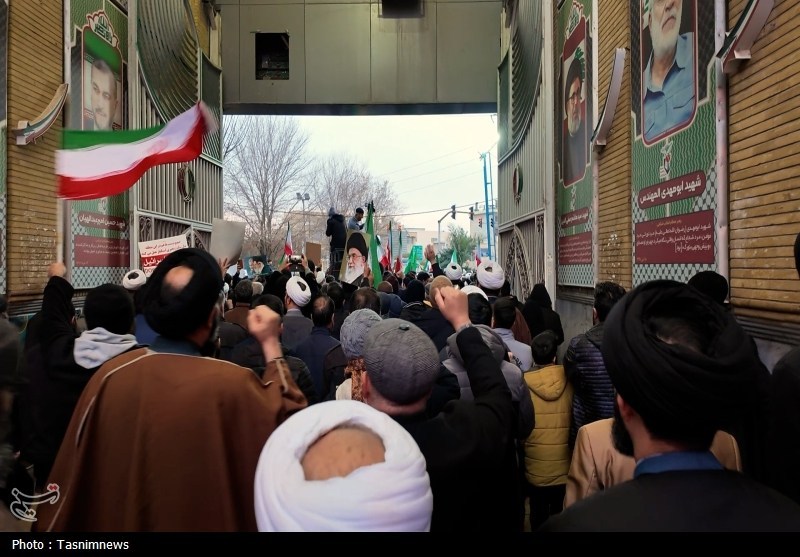 خروش مردم قم علیه اغتشاشگران قم , اغتشاشات ایران , جمهوری اسلامی ایران ,