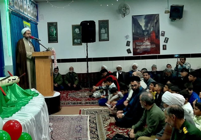 در مکتب حضرت علی(ع) باید پا در رکاب ولی‌فقیه باشیم