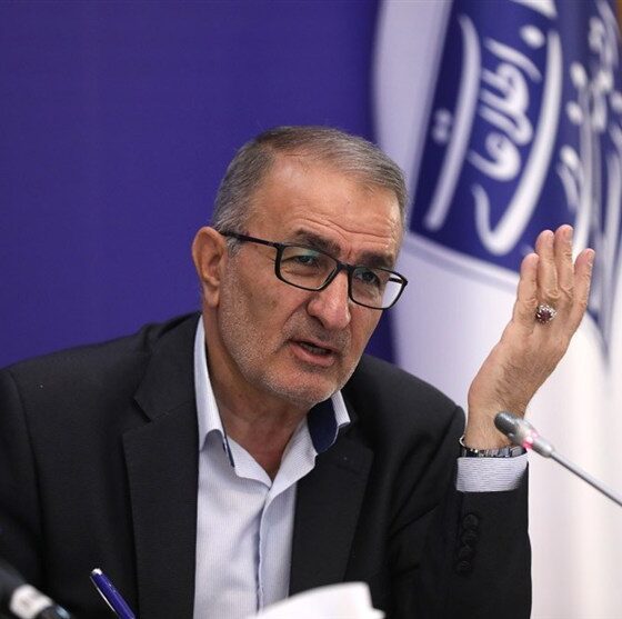 دشمن به دنبال موج‌سواری بر مشکلات معیشتی است