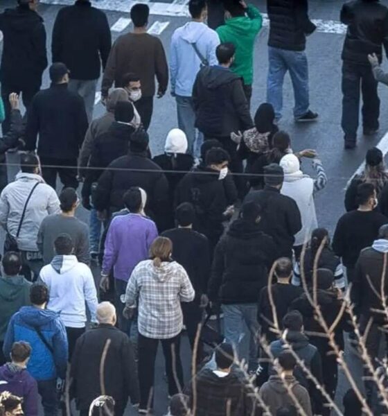 دفتر امام جمعه این شهر به آتش کشیده شد