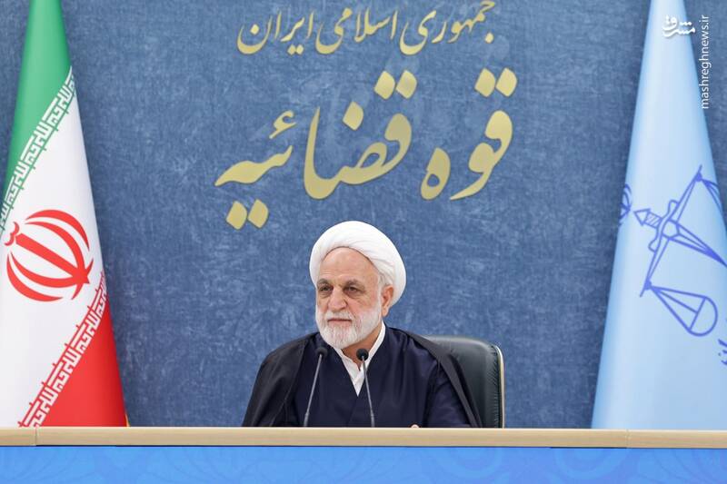 عکس/ دیدار رئیس قوه قضاییه با نمایندگان اصناف و بازاریان