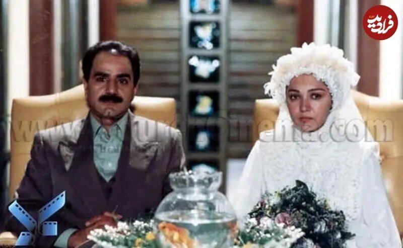 «نیکی کریمی» 26 ساله با لباس عروس در کنار «پرویز پرستویی»؛ سال 76