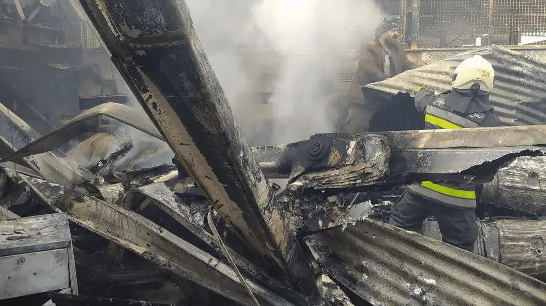 اولین تصاویر از سقوط یک فروند بالگرد در میدان تره‌بار