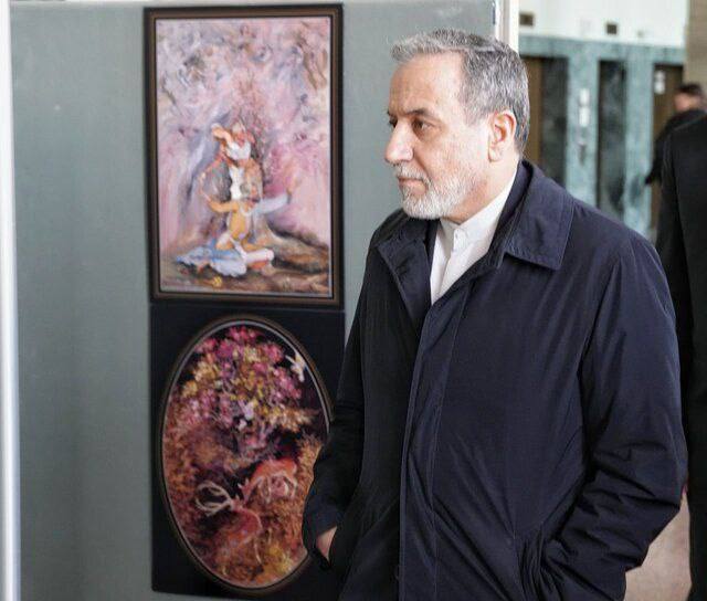 بازید عراقچی از نمایشگاه آثار فرشچیان در مقر سازمان ملل