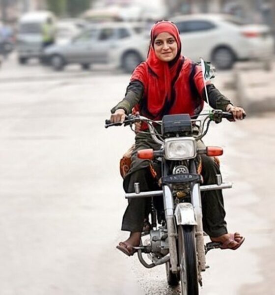 تصاویر هیجان انگیز از آموزش موتورسواری زنان در جنوب تهران+ عکس