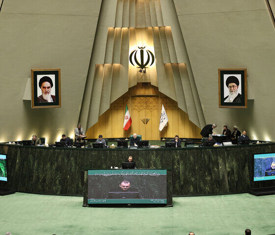 تقدیر مجلس از حضور عظیم مردم در راهپیمایی ۲۲ بهمن