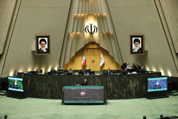 تقدیر مجلس از حضور عظیم مردم در راهپیمایی ۲۲ بهمن