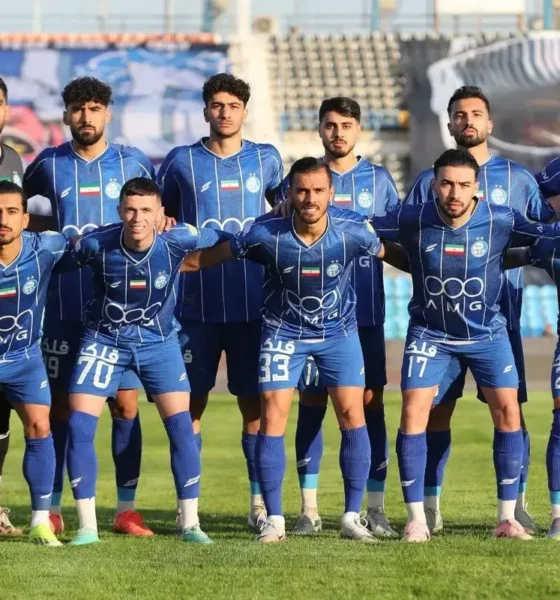 رونمایی رسمی از پیراهن استقلال پیش از بازی با تیم اردنی+ عکس