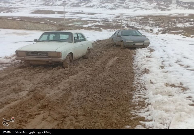 وضعیت راه ها , زندگی روستایی ,