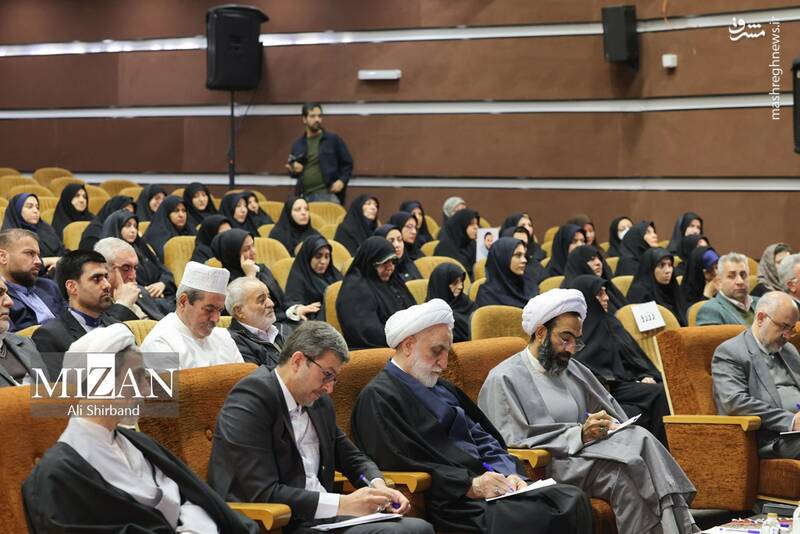 دیدار با نمایندگان اقشار مختلف مردمی استان اصفهان