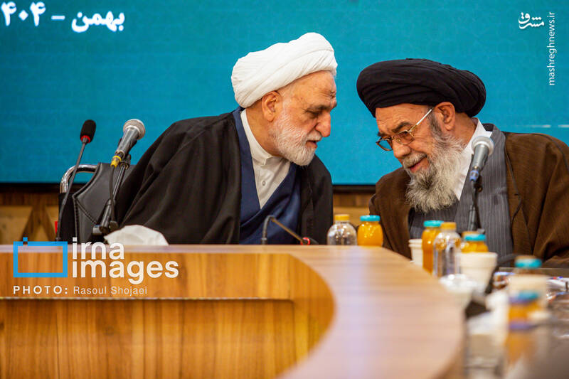 حضور در جسله پیگیری مصوبات سفر استانی اصفهان