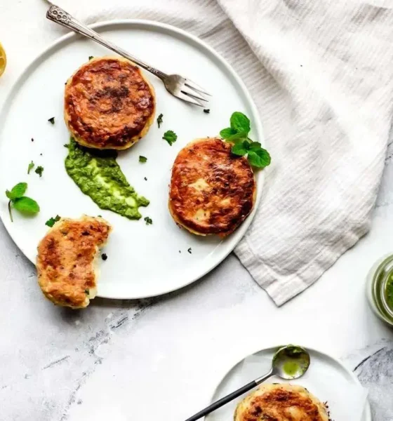 طرز تهیه کوکو گل‌کلم غذای مخصوص روز‌های سرد زمستان