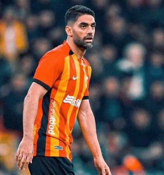 علی کریمی به خانه برگشت / تقویت خط میانی سپاهان