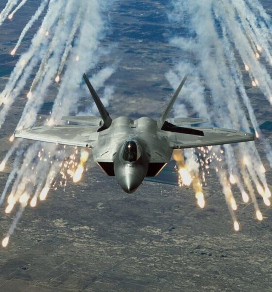 فوری/ پرواز اضطراری جنگنده‌های آمریکا