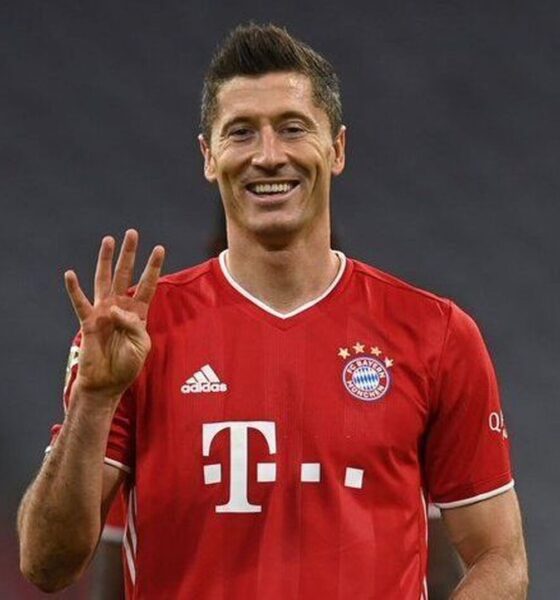 لواندوفسکی خود را هم‌تراز مسی و رونالدو کرد