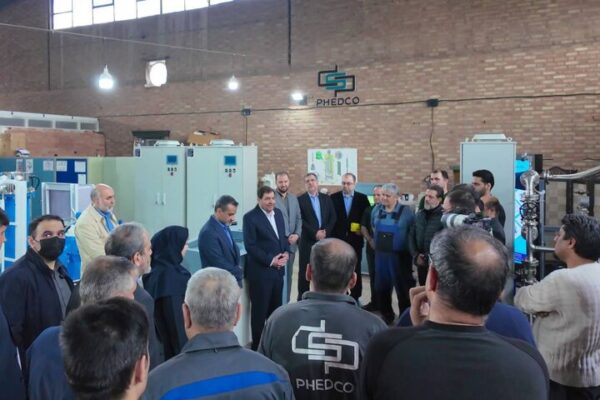 مخبر: واحدهای دانش بنیان موتور محرک اقتصاد مقاومتی هستند مخبر: واحدهای دانش بنیان موتور محرک اقتصاد مقاومتی هستند