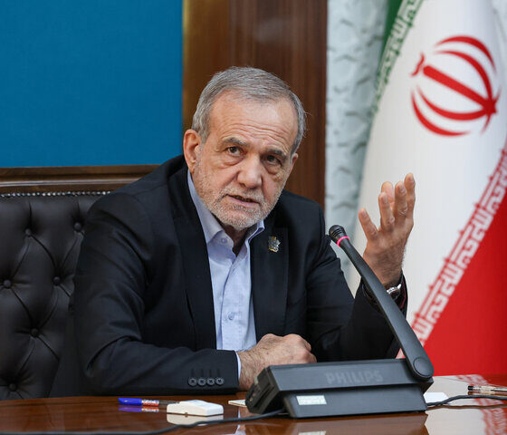 نشست مجمع نمایندگان لرستان با رئیس‌جمهور برگزار شد