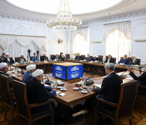 پزشکیان: نقش روحانیون در ترمیم شکاف‌های اجتماعی تعیین کننده است