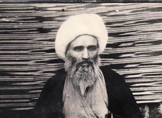 کدام مرجع تقلید همراهی با مخالفان مشروطه را محاربه با امام زمان دانست؟