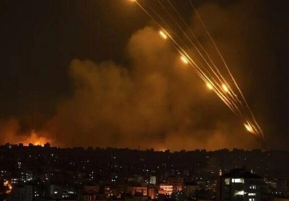 آسمان اسرائیل در اختیار ایران است؛ پاسخ به حملات با موشک‌های بومی