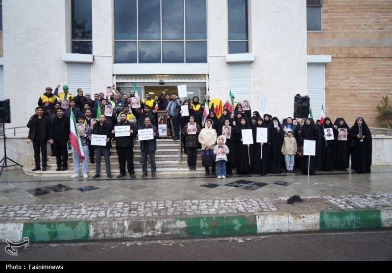 اجتماع مردمی و دانشجویی در حمایت از صنعت برق زنجان