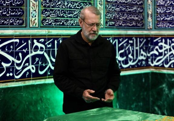 استاندار قم: پیکر شهید لاریجانی در حرم حضرت معصومه(س) خاکسپاری می‌شود