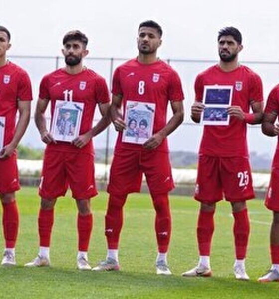 اشک‌های دروازه بان تیم ملی قبل از بازی با کاستاریکا+ عکس