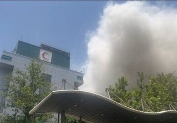 اطلاعیه هلال احمر درباره انفجار انبارهای نفت/ این توصیه‌ها را جدی بگیرید