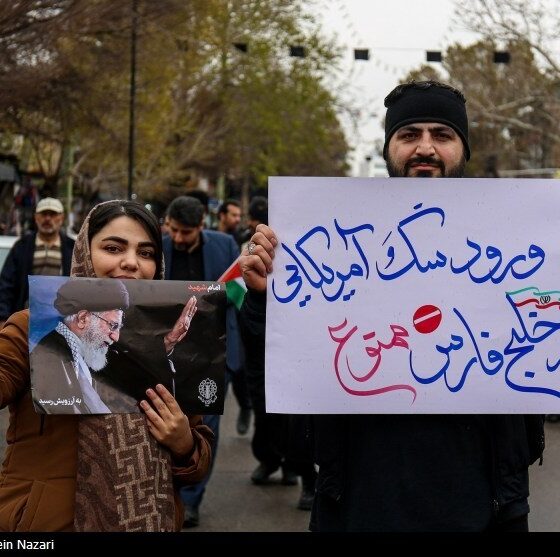 امام جمعه ساری: در این جنگ باید تکلیف‌مان را با آمریکا روشن کنیم