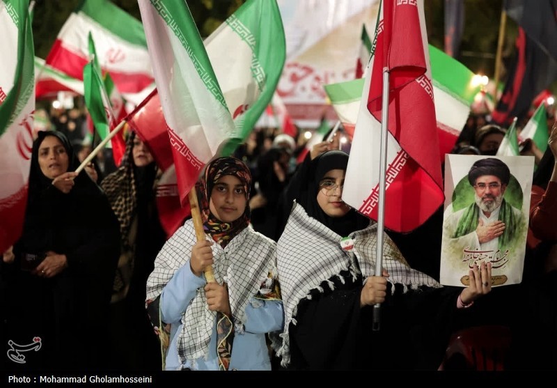 بیست‌وهفتمین روز مقاومت؛ طنین «الله‌اکبر» در همدانِ بارانی