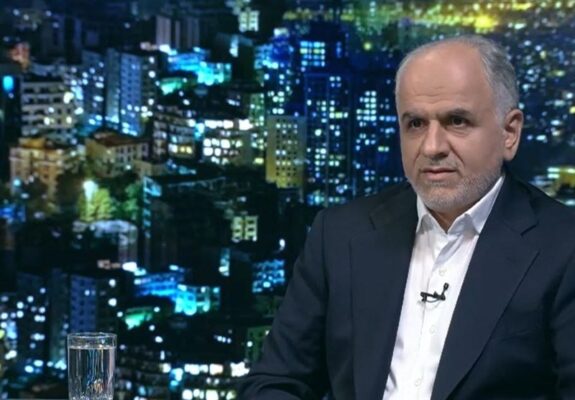 ثبات در بازار نتیجه تدبیر دولت و همراهی مردم است